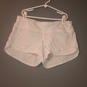White lululemon shorts